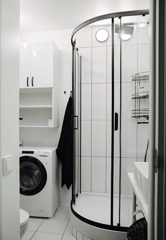 Transformer un appartement d'une pièce en un studio élégant avec une chambre séparée : une rénovation intelligente
