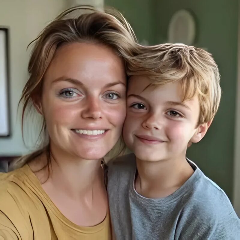 Chaque jour la baby-sitter de mon fils l’emmenait discrètement dans un bâtiment en ruine