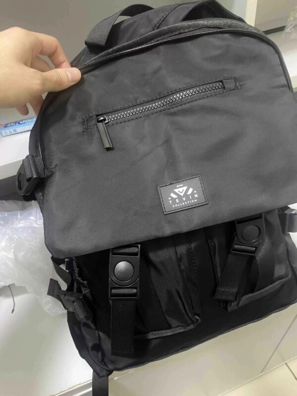 Une vraie trouvaille! Il y a quelques jours j’ai acheté un sac à dos pas cher dans un magasin de seconde main