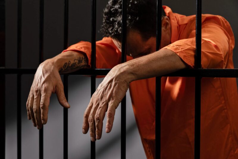 Les portes de la prison se sont ouvertes et je me suis retrouvé derrière les murs de l’une des prisons les plus tristement célèbres du pays